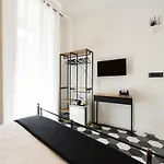 Al 4 Piano Alojamento de Acomodação e Pequeno-almoço 4*